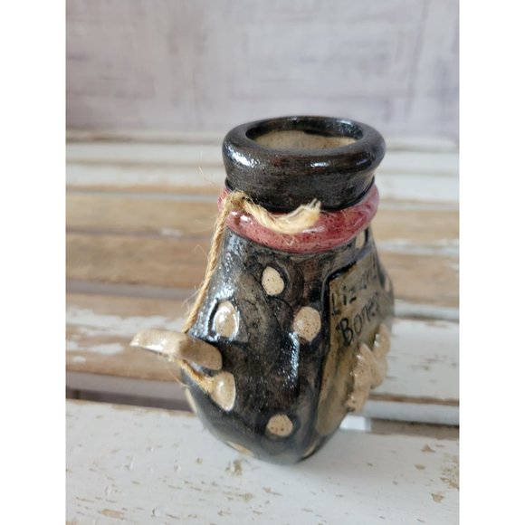 Lizard bones jar Halloween prop pottery bottle jar steampunk - Picture 2 of 7